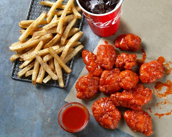 Boneless Wing Combo