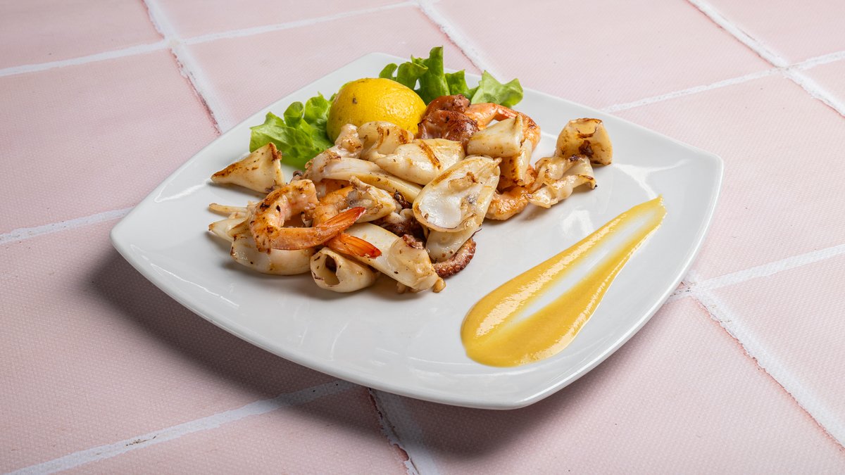Miks Fruta Deti në Zgarë ose Friturë