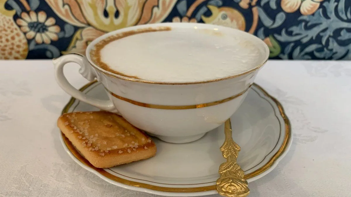 Flat white