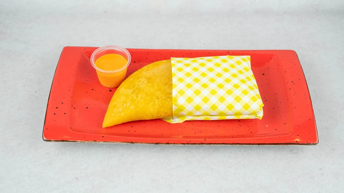 Empanada de cazón
