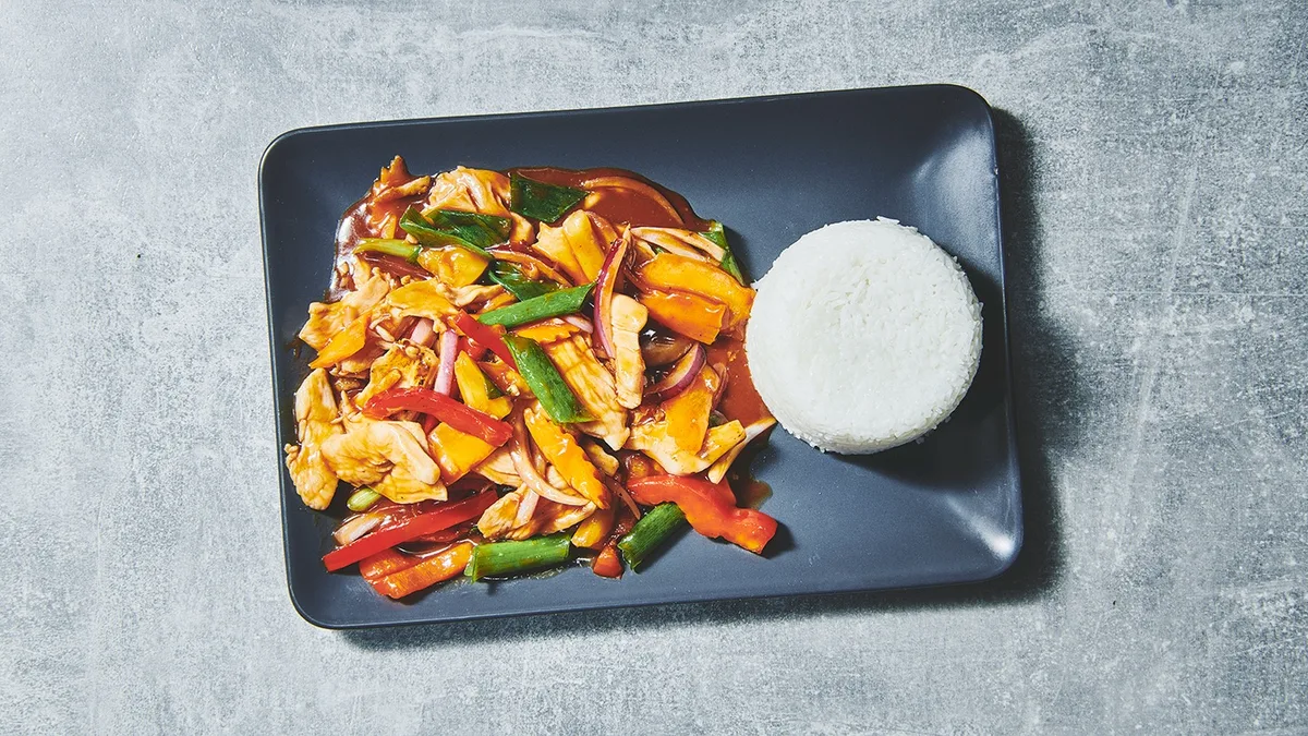 Wok med sursødsauce