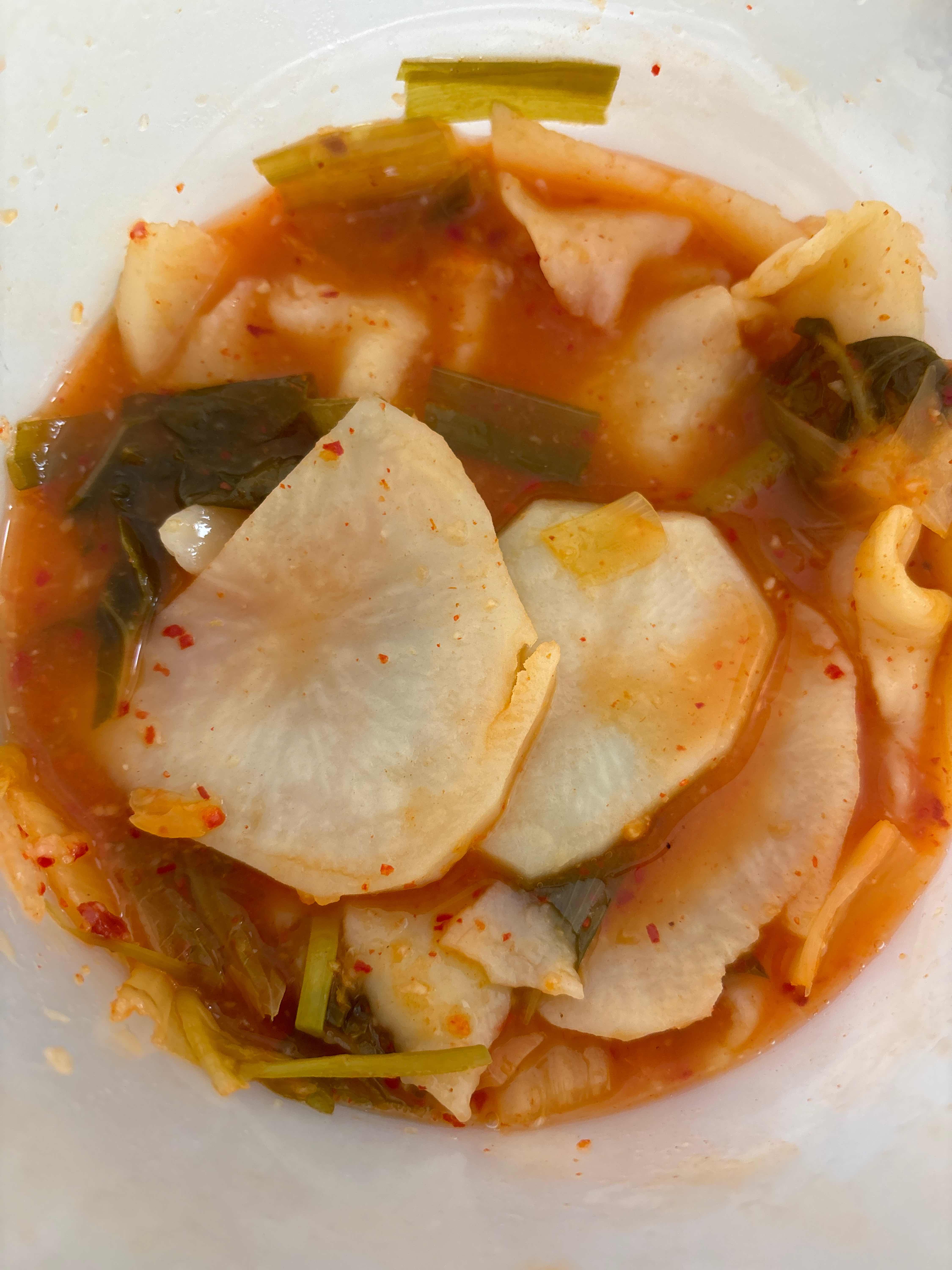 3. Kimchi Noodle / 泡菜面