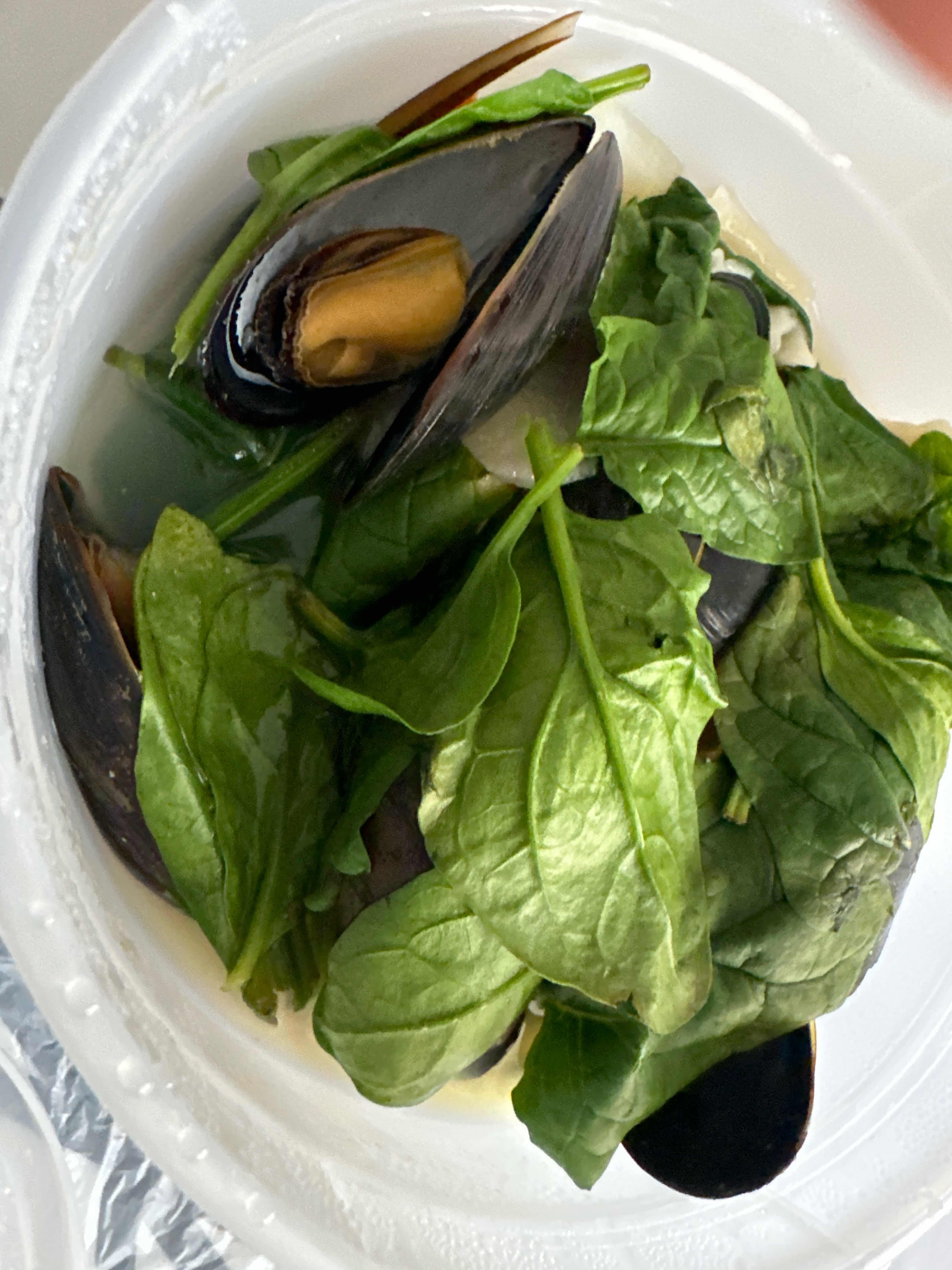 6. Seafood Noodle / 海鲜面