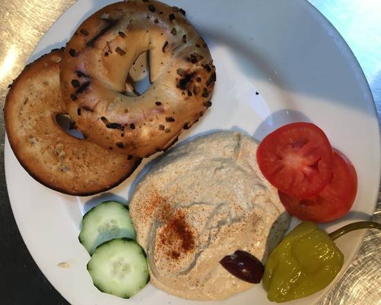 Hummus Bagel (v)