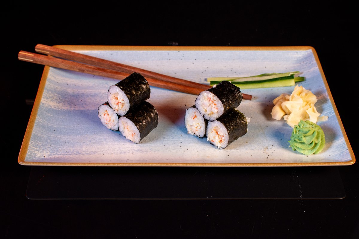 Maki crevete and surimi
