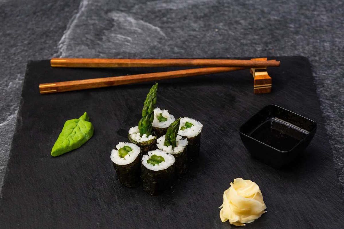 Maki sparanghel (vegan)