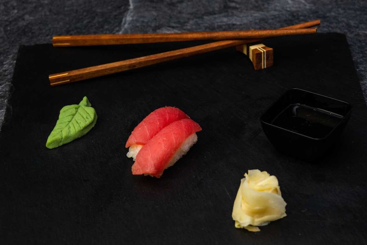 Nigiri cu ton