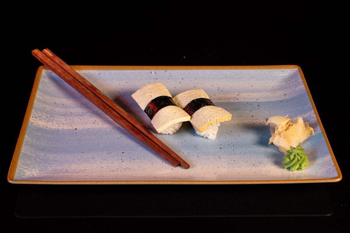 Nigiri tofu afumat
