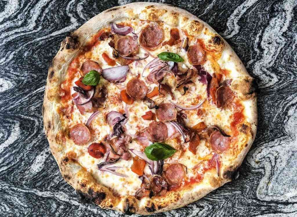 Pizza contadina