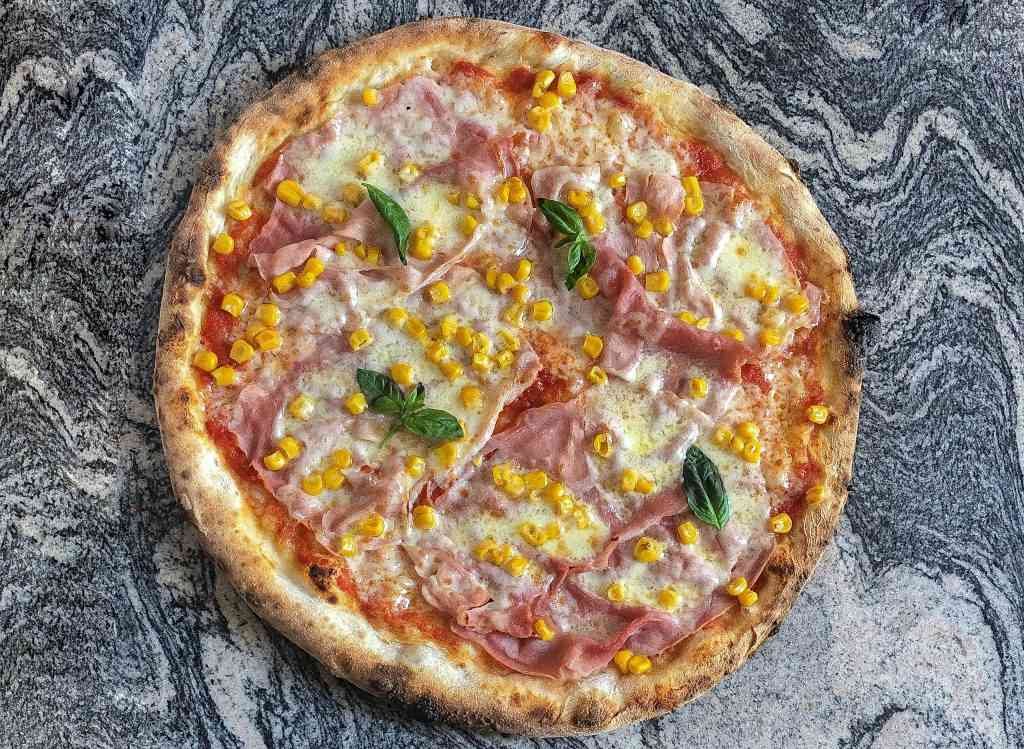 Pizza mimosa
