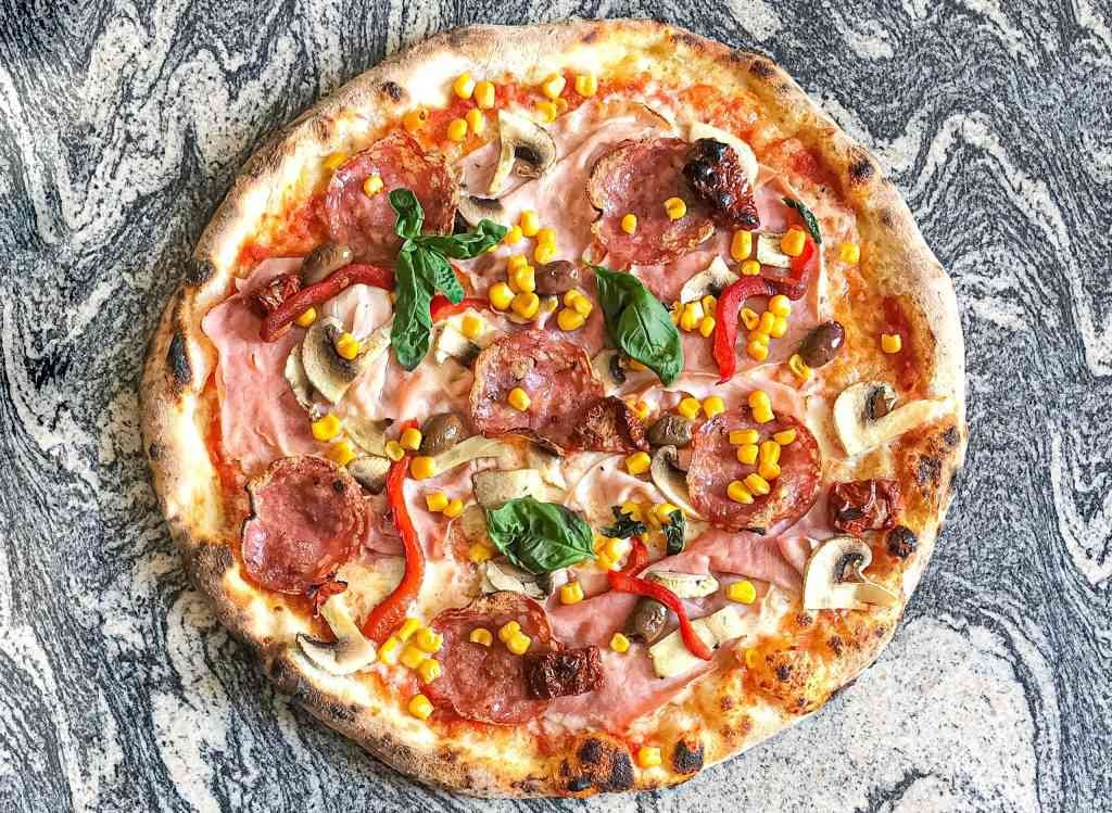 Pizza suprema