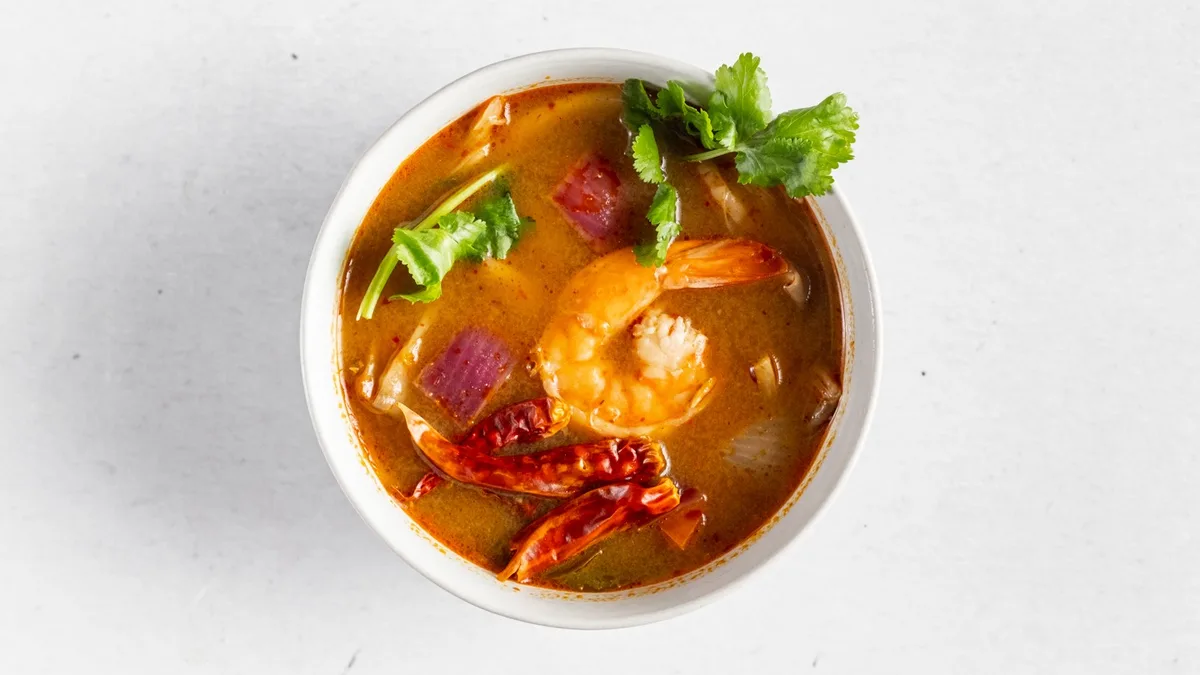 Krevetová polévka tom yum