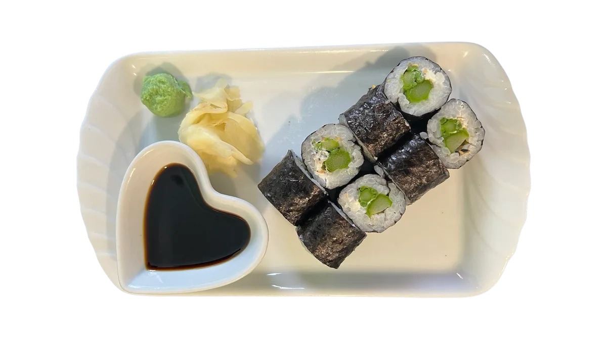 124. Green Asparagus Hosomaki