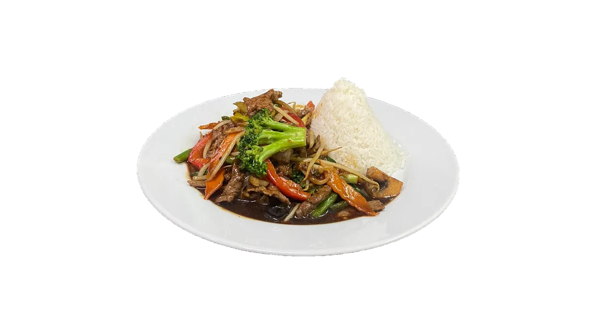 32. Fried Beef with Spicy Sauce