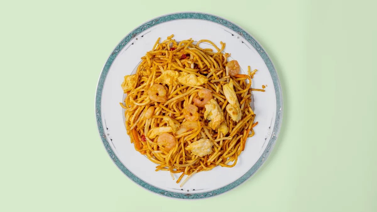 26. Bami Goreng