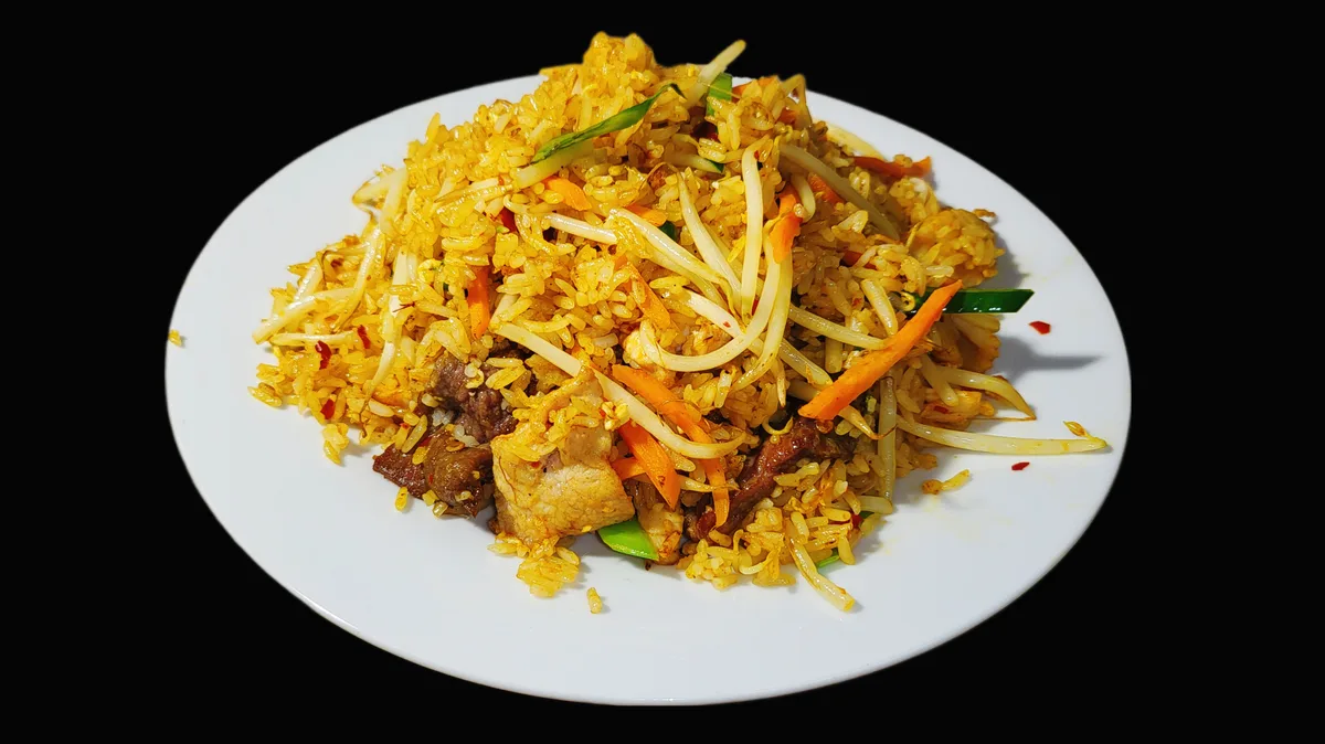 35. Nasi Goreng (scharf)