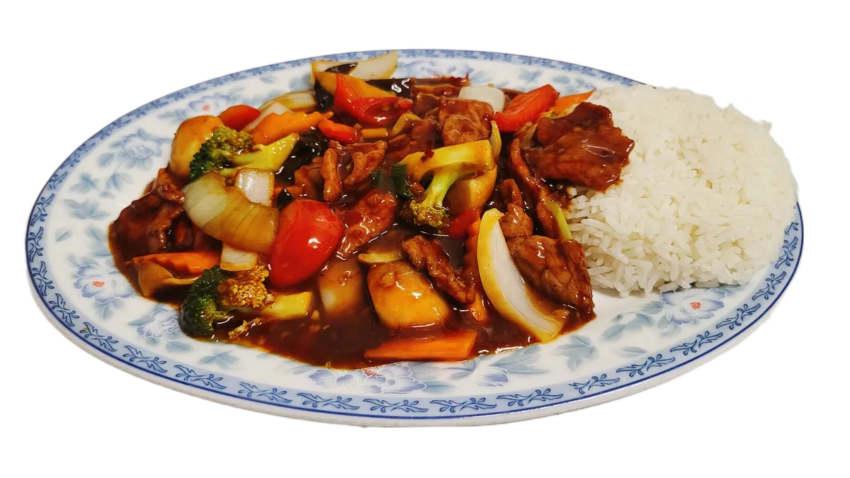 62a. Rindfleisch mit Paprika, Bambussprossen, Champignons