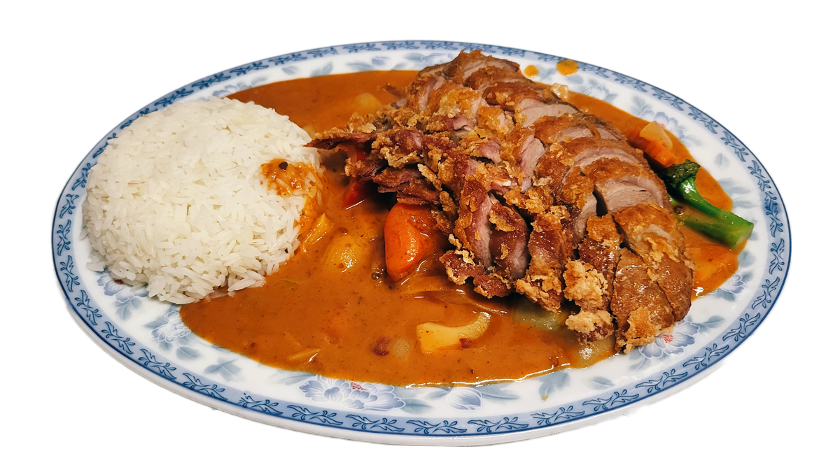 D43. knusprige Ente mit Erdnusssauce und Kokosmilch