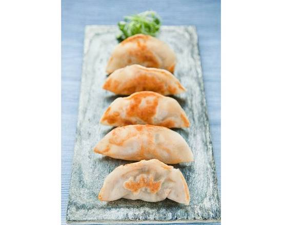 Dumplings (8 pcs)
