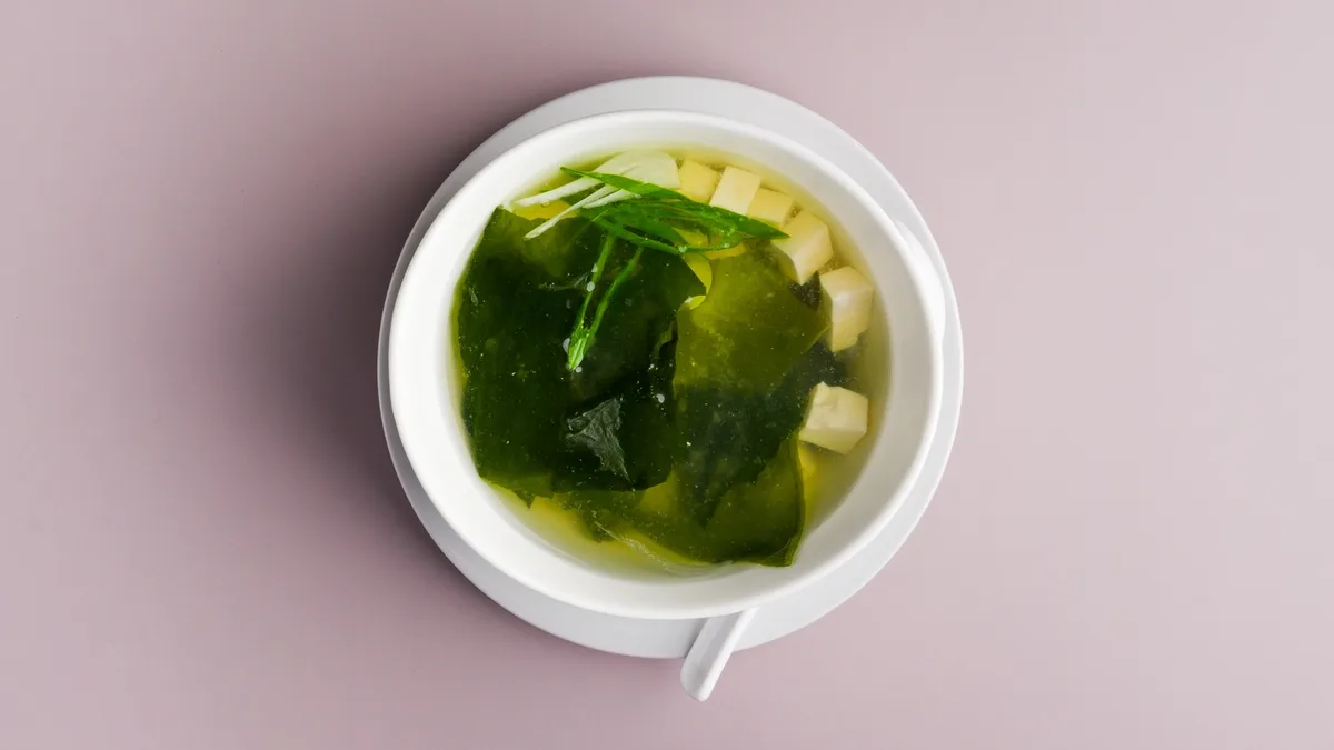 1. Miso-Suppe
