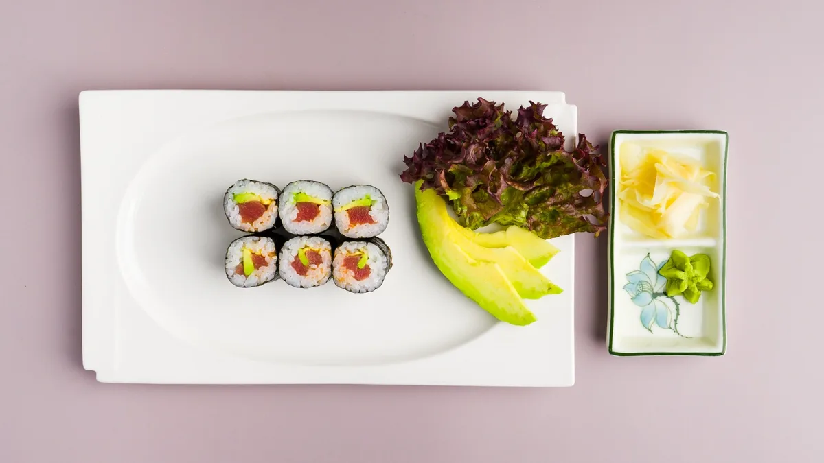 33. Maguro Maki