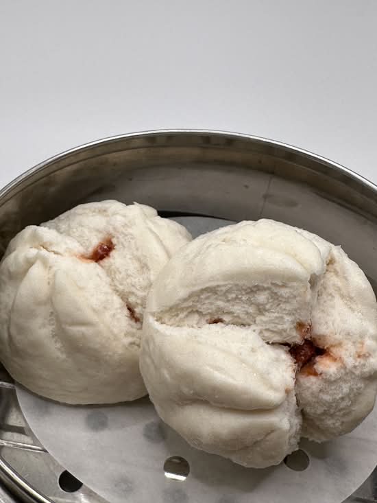 Steamed BBQ Pork Buns / Zheng Char Sui Bao