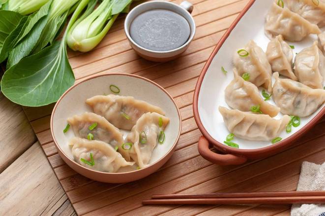 Steamed Chicken Dumping (8 pcs)鸡水饺