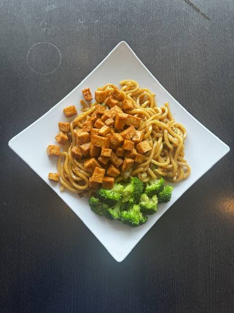 Tofu+Veggies Lo Mein豆腐菜捞面