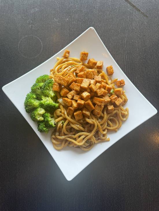 Tofu+Veggies Udon豆腐菜乌冬面