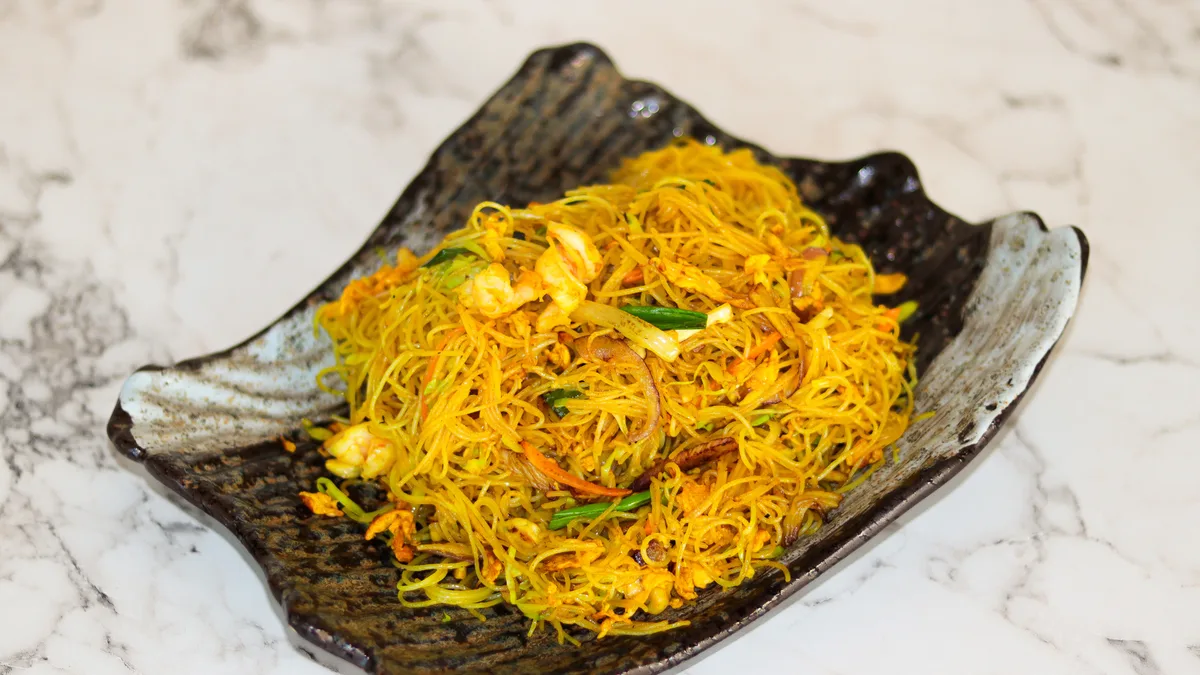 81. Singapore Style Rice Noodles