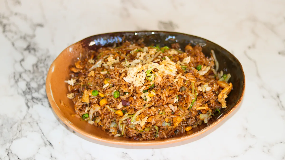 88. Fried rice with eggs