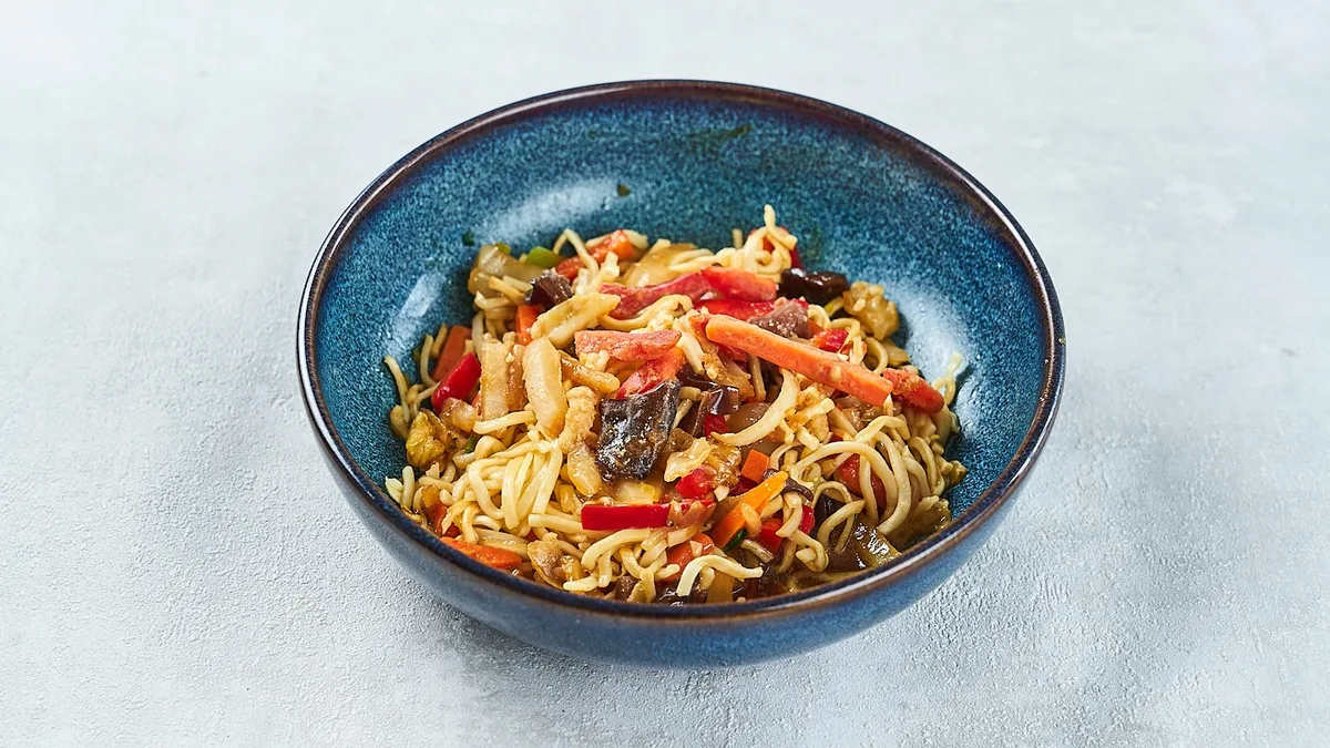 Wok s junetinom