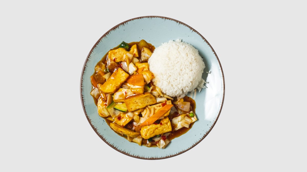 40. Tofu po sečuánsku s rýží