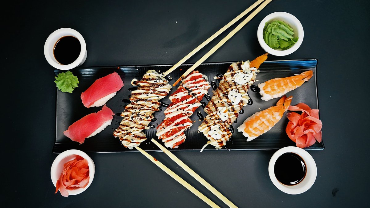 Asian Wox Platter (16 pcs)