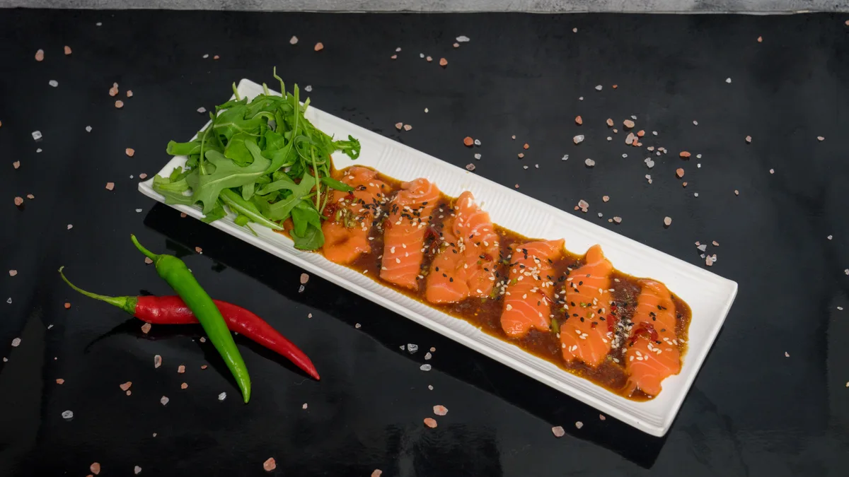 Salmon Sashimi Tataki