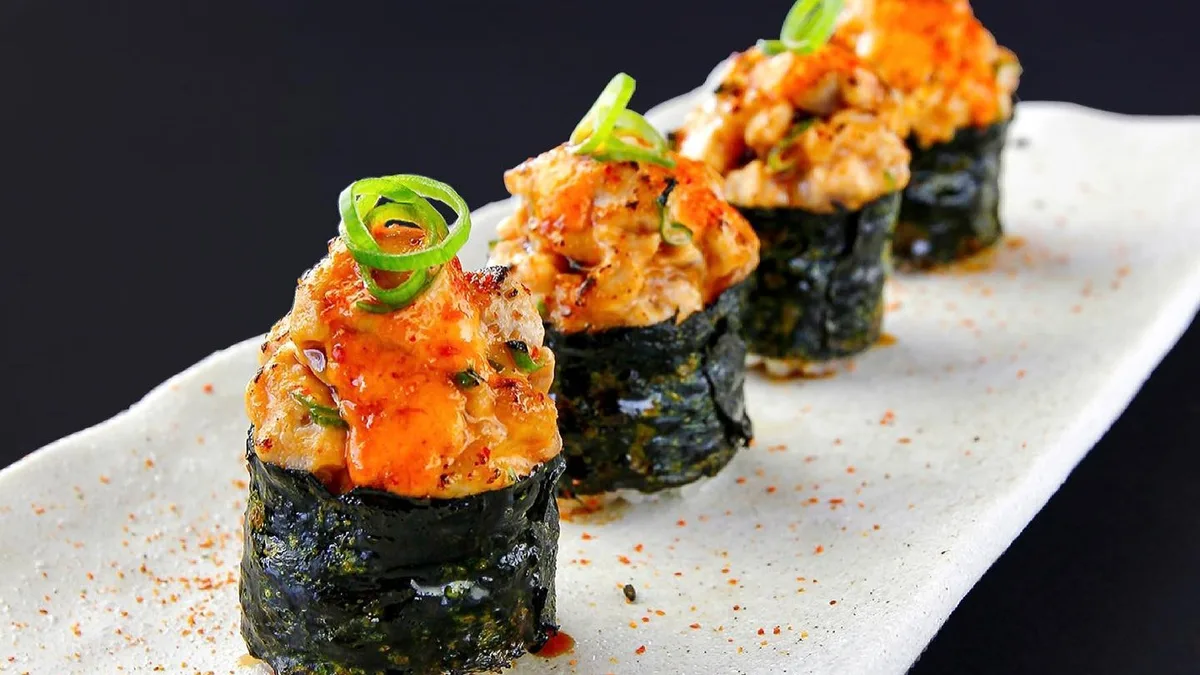Spicy Maguro Gunkan (4pcs)