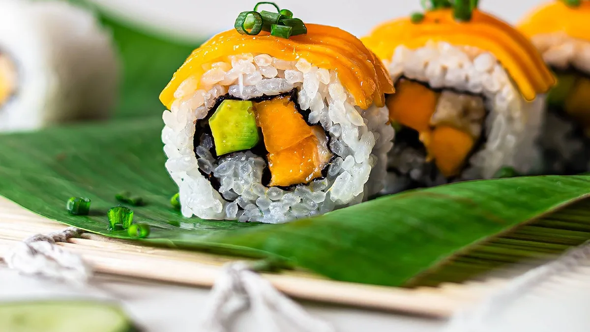 Vegan Mango Maki