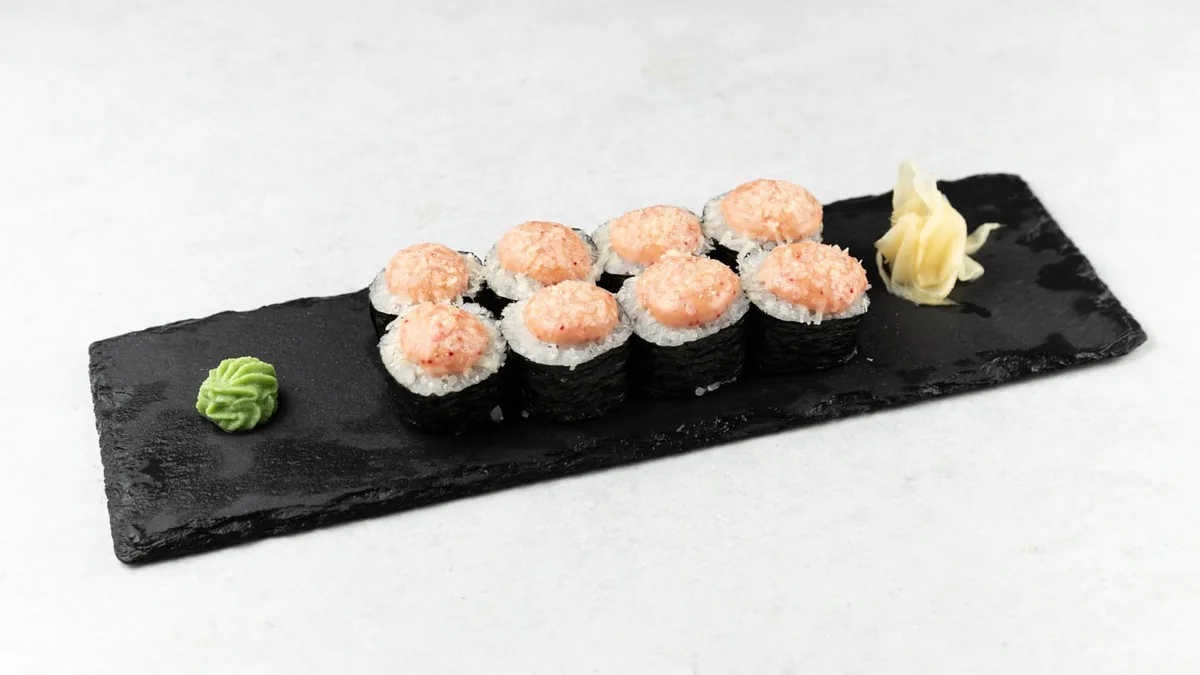 Mito-roll with eel