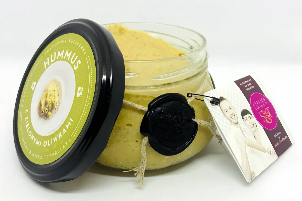 Hummus oliwkowy