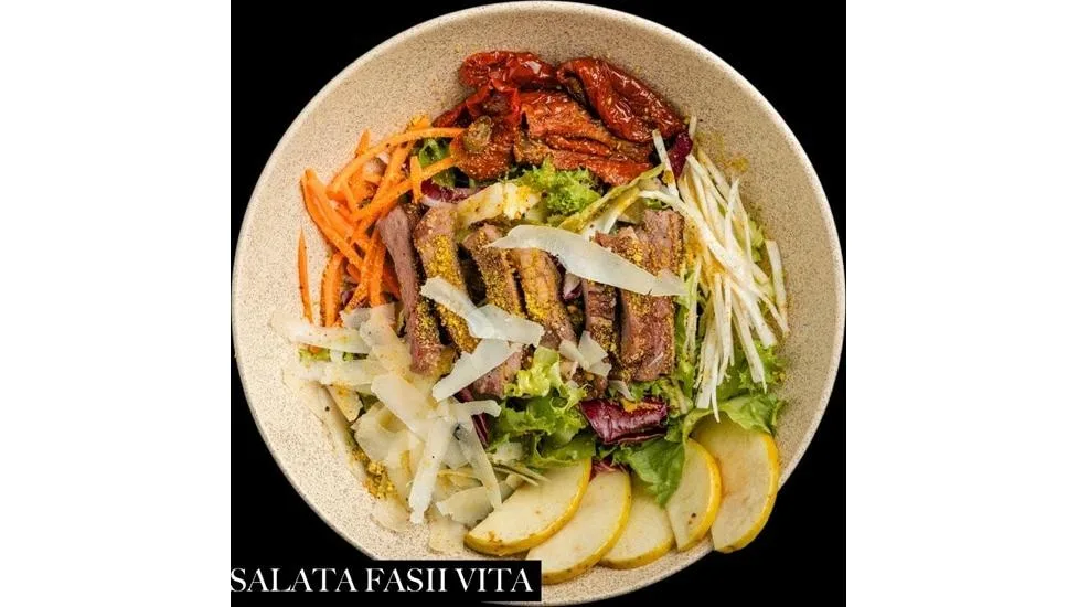 Salata cu fâșii de vita