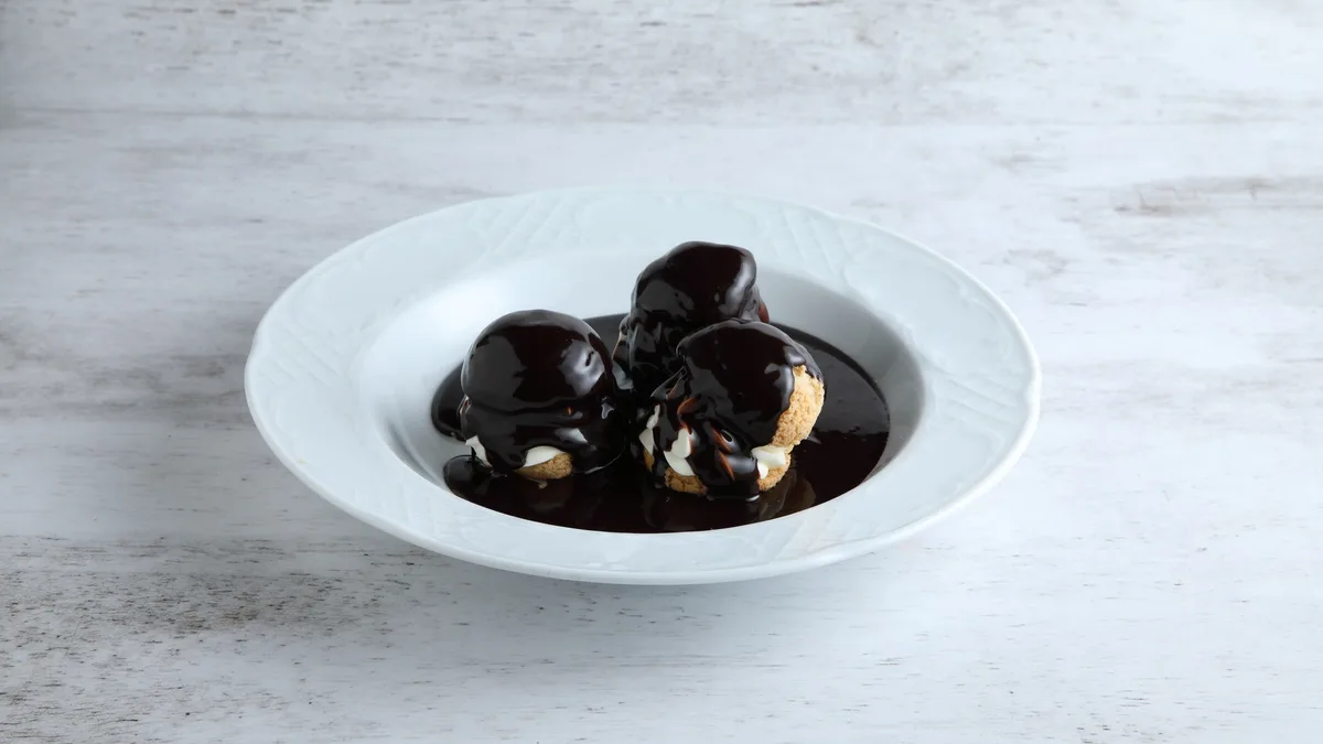 Profiteroles