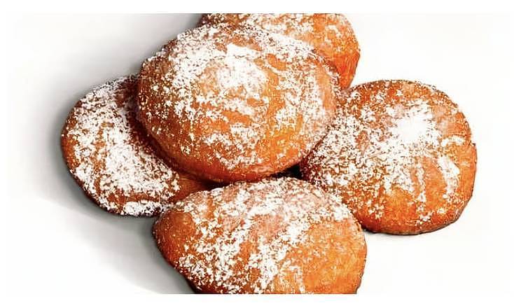 Lucky's Deep Fried Biscuits (5 pcs)
