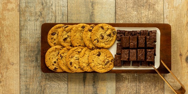 Cookie and Brownies Tray
