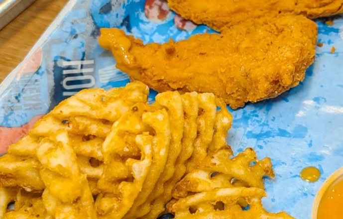 Kid's Chicken Tendies 1 PC