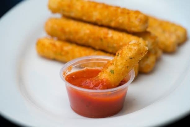 Mozzarella Sticks