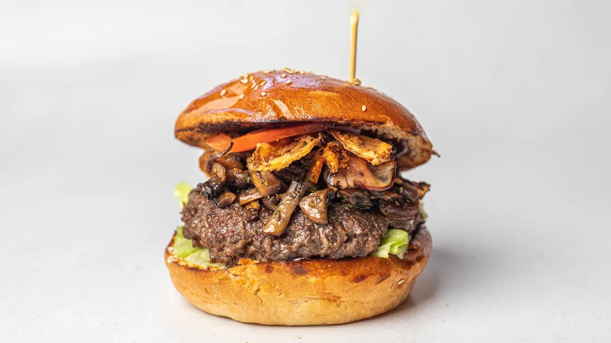 Champion burger