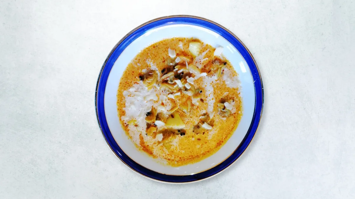 Mix seafood curry