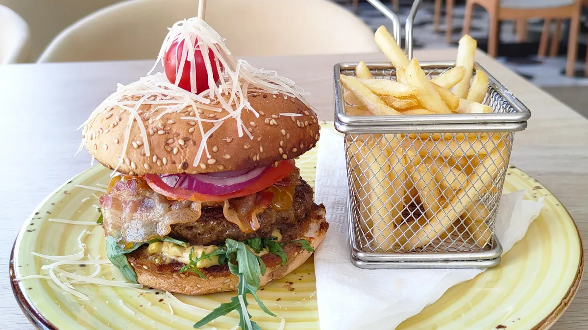 Avenia burger