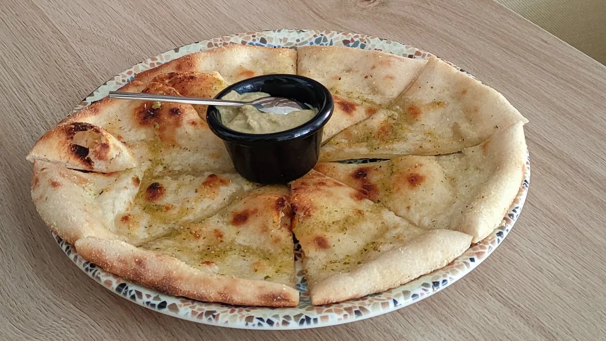 Focaccia sa namazom od maslina
