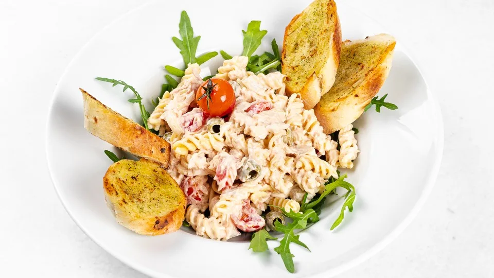Tuna pasta